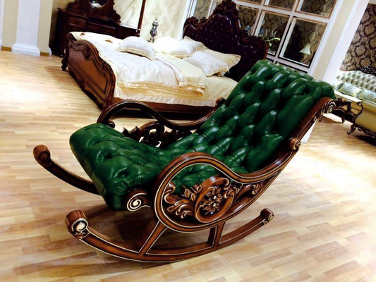 Zielony drewniany fotel w stylu europejskim Salon Relex Nowoczesny fotel bujany
